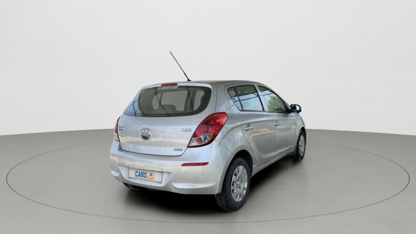 2012 Hyundai i20 MAGNA (O) 1.2, Petrol, Manual, 98,131 km, Right Back Diagonal