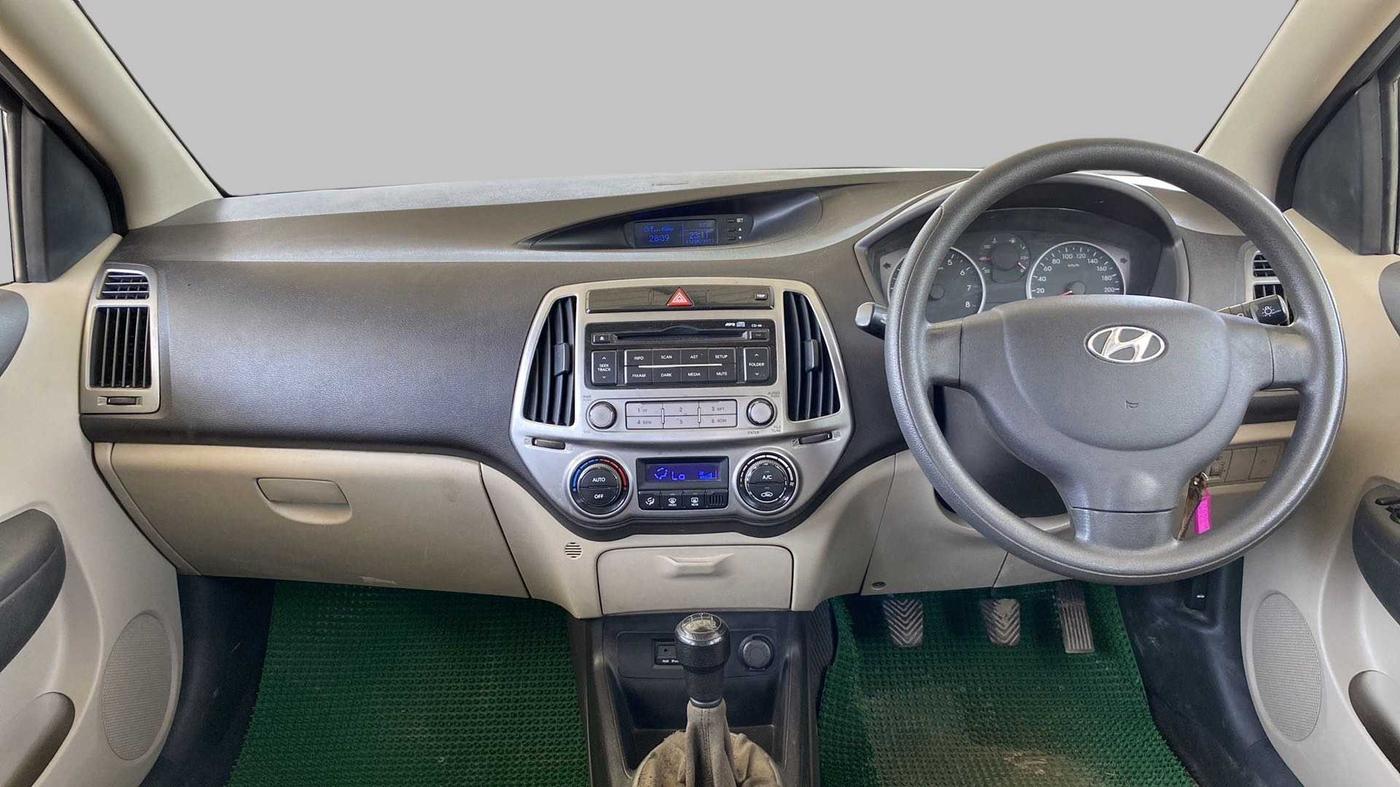 2012 Hyundai i20 MAGNA (O) 1.2, Petrol, Manual, 98,131 km, Dashboard