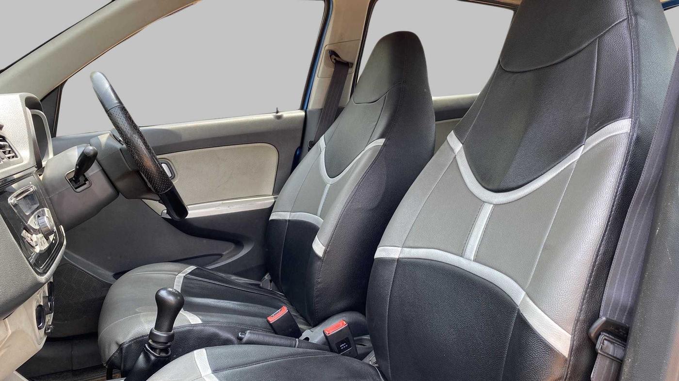 2014 Maruti Alto K10 VXI, Petrol, Manual, 42,036 km, Right Side Front Door Cabin