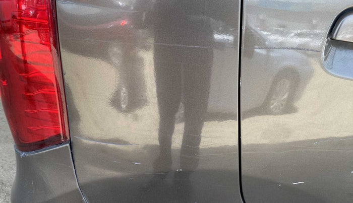 2016 Maruti Wagon R 1.0 VXI, Petrol, Manual, 75,049 km, Right quarter panel - Slightly dented
