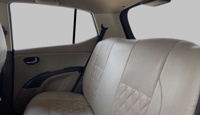 2013 Hyundai i10 SPORTZ 1.1, Petrol, Manual, 74,922 km, Right Side Rear Door Cabin