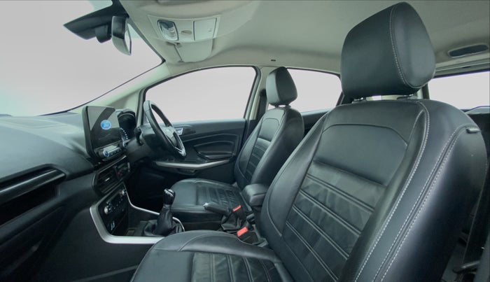 2018 Ford Ecosport 1.5 TDCI TITANIUM PLUS, Diesel, Manual, 95,720 km, Right Side Front Door Cabin View
