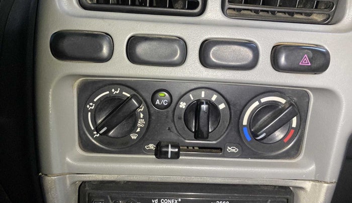 2011 Maruti Alto LXI, Petrol, Manual, 45,044 km, AC Unit - directional Switch not functional
