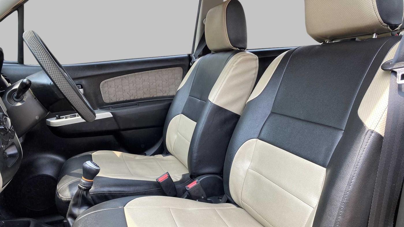 2015 Maruti Wagon R 1.0 VXI, Petrol, Manual, 41,116 km, Right Side Front Door Cabin