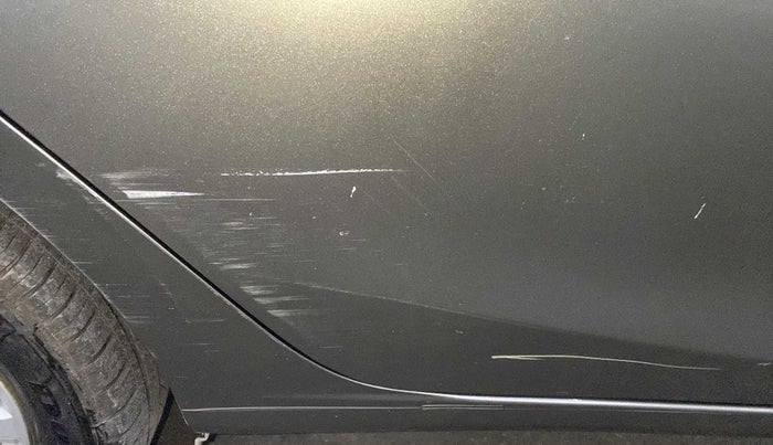 2020 Maruti Ciaz DELTA 1.5 SHVS MT PETROL, Petrol, Manual, 68,433 km, Right rear door - Minor scratches