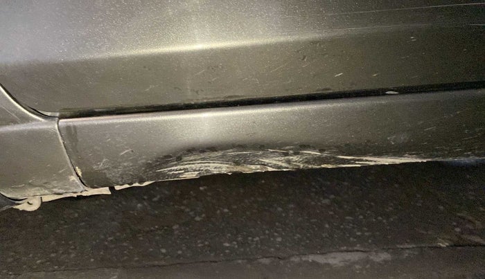 2020 Maruti Ciaz DELTA 1.5 SHVS MT PETROL, Petrol, Manual, 68,433 km, Left running board - Slightly dented