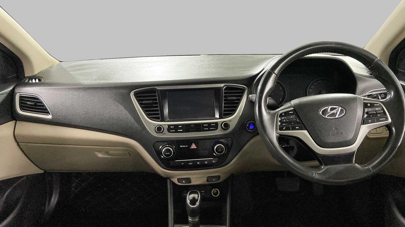 2018 Hyundai Verna 1.6 VTVT SX (O) AT, Petrol, Automatic, 78,698 km, Dashboard