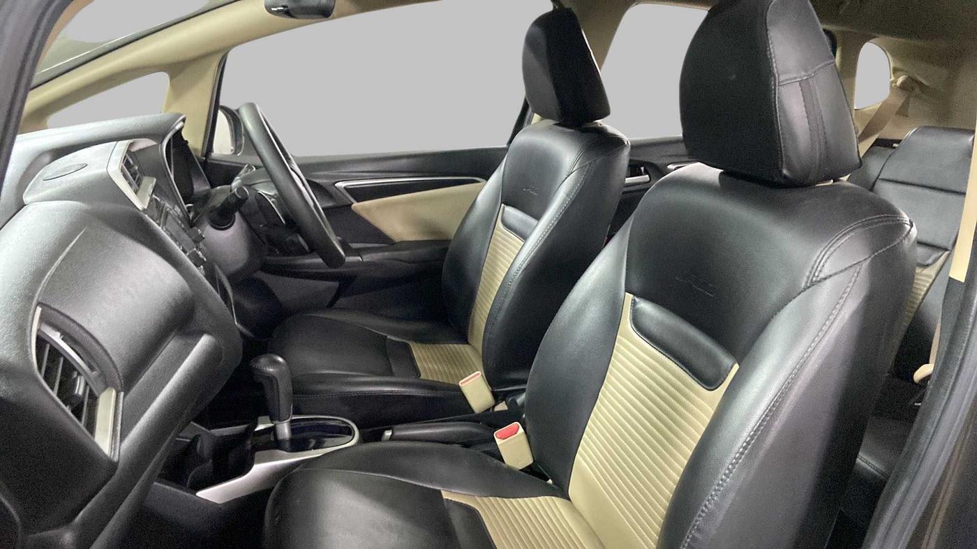 2017 Honda Jazz 1.2L I-VTEC V AT, Petrol, Automatic, 60,876 km, Right Side Front Door Cabin