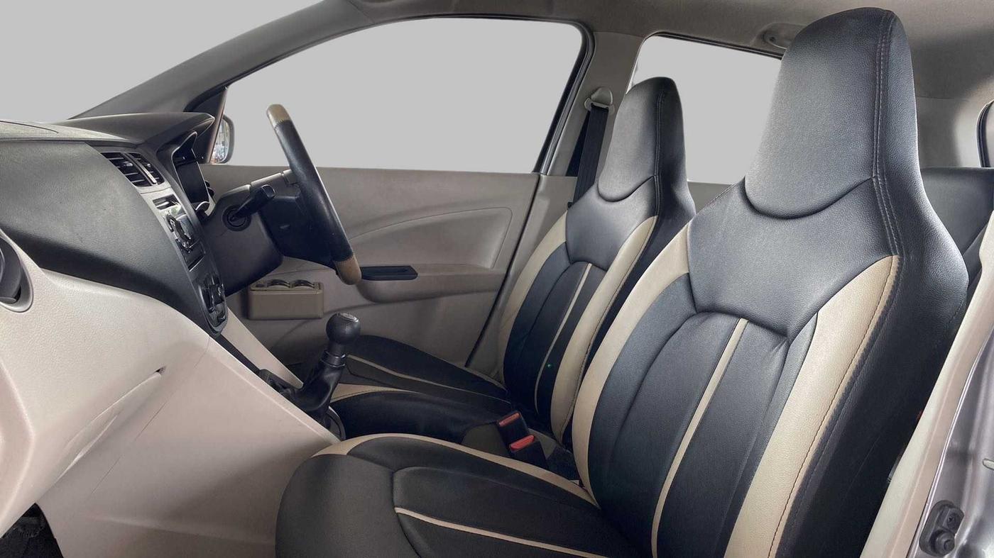 2018 Maruti Celerio LXI, Petrol, Manual, 23,486 km, Right Side Front Door Cabin
