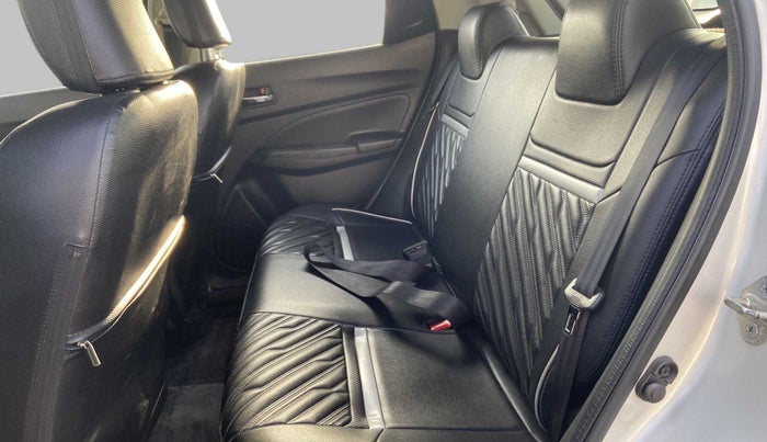 2020 Maruti Swift VXI, Petrol, Manual, 1,06,925 km, Right Side Rear Door Cabin