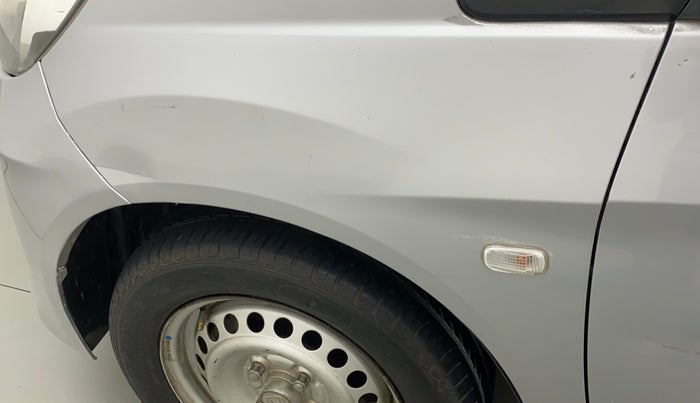 2013 Honda Brio E MT, Petrol, Manual, 1,01,340 km, Left fender - Slightly dented