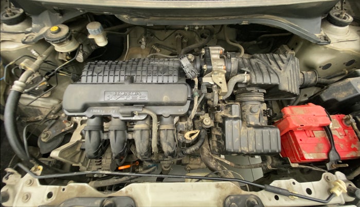 2013 Honda Brio E MT, Petrol, Manual, 1,01,340 km, Open Bonet