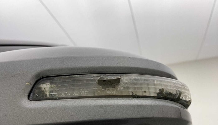 2013 Maruti Swift VDI, Diesel, Manual, 55,892 km, Left rear-view mirror - Indicator light not working