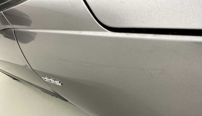 2013 Maruti Swift VDI, Diesel, Manual, 55,892 km, Right fender - Minor scratches