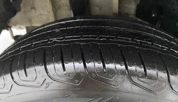 2022 Tata TIGOR XZ PLUS CNG, CNG, Manual, 17,458 km, Right Rear Tyre Tread