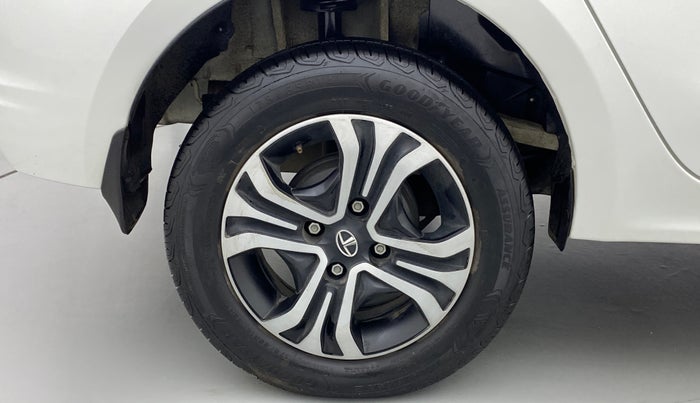 2022 Tata TIGOR XZ PLUS CNG, CNG, Manual, 17,458 km, Right Rear Wheel