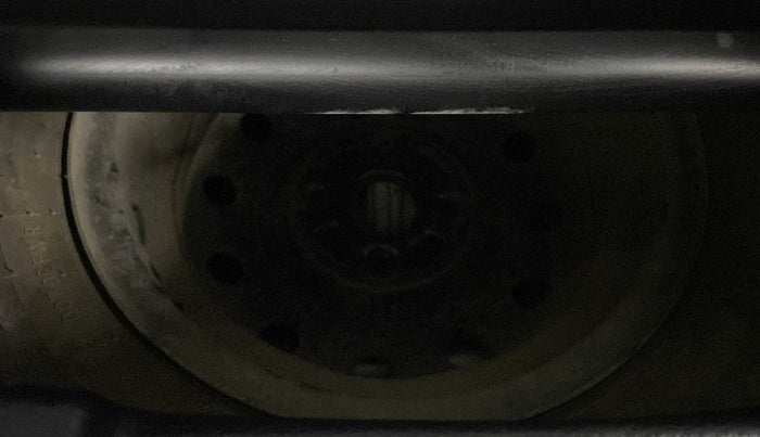 2018 Maruti Wagon R 1.0 LXI CNG, CNG, Manual, 39,949 km, Dicky (Boot door) - Tool missing