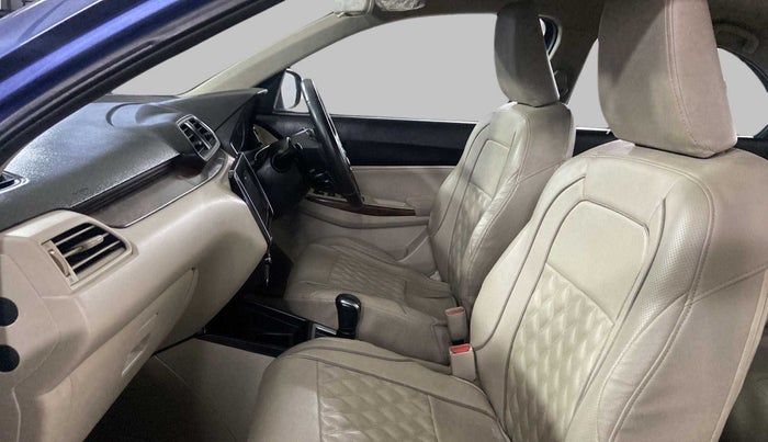 2018 Maruti Dzire ZDI PLUS AMT, Diesel, Automatic, 92,232 km, Right Side Front Door Cabin
