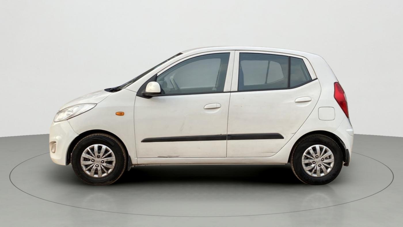2014 Hyundai i10 SPORTZ 1.1, Petrol, Manual, 72,147 km, Left Side