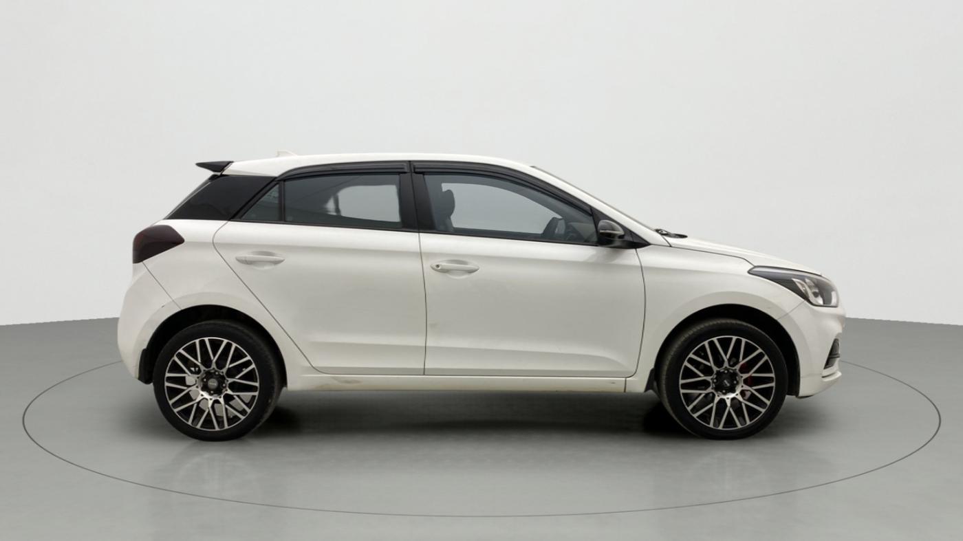 2020 Hyundai Elite i20 SPORTZ PLUS 1.2, Petrol, Manual, 49,087 km, Right Side View