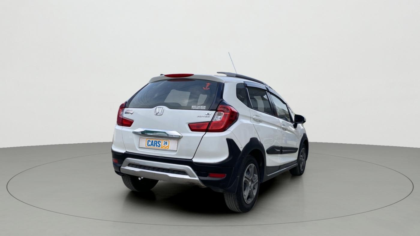 2017 Honda WR-V 1.5L I-DTEC S MT, Diesel, Manual, 93,767 km, Right Back Diagonal
