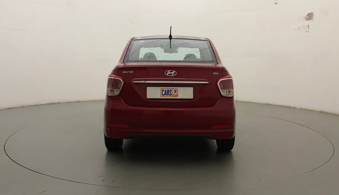 2015 Hyundai Xcent SX 1.2 (O), Petrol, Manual, 60,719 km, Back/Rear
