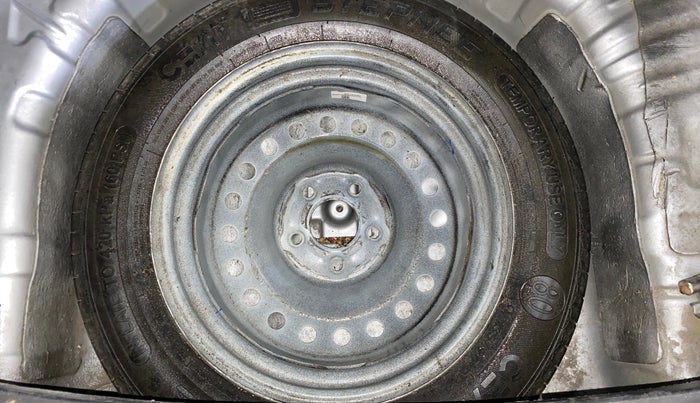 2023 Mahindra XUV300 W8 1.2 PETROL, Petrol, Manual, 59,860 km, Spare Tyre