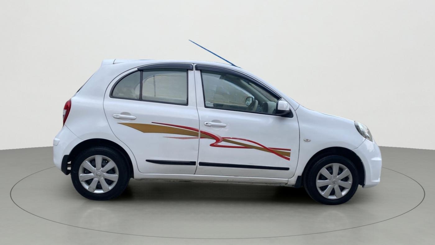 2016 Nissan Micra Active XV SAFETY PACK, Petrol, Manual, 76,381 km, Right Side View