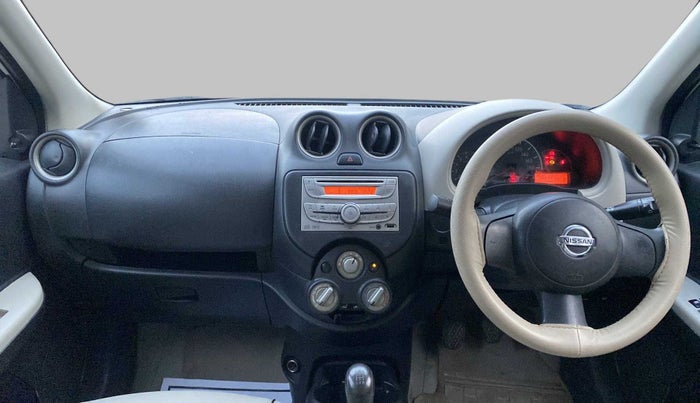 2016 Nissan Micra Active XV SAFETY PACK, Petrol, Manual, 76,381 km, Dashboard