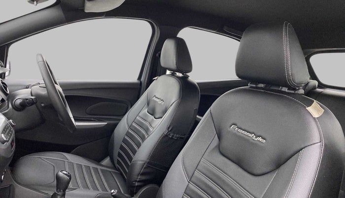 2018 Ford FREESTYLE TREND 1.2 PETROL, Petrol, Manual, 18,246 km, Right Side Front Door Cabin