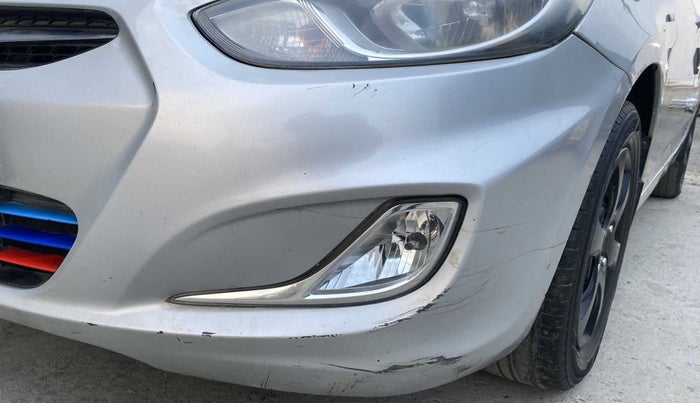 2013 Hyundai Verna FLUIDIC VTVT 1.6 EX AT, Petrol, Automatic, 88,756 km, Front bumper - Minor scratches