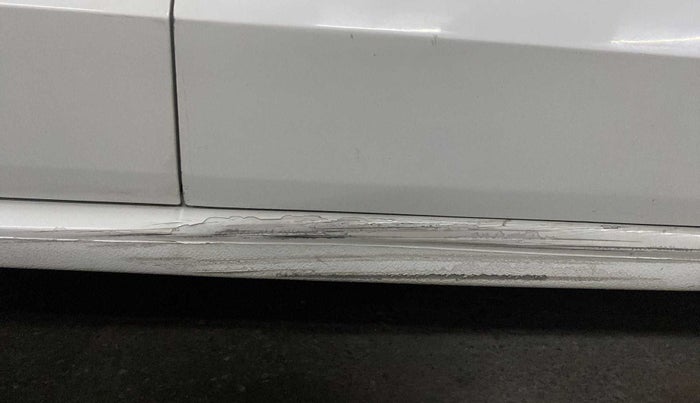 2015 Volkswagen Polo GT TSI AT, Petrol, Automatic, 69,667 km, Right running board - Minor scratches