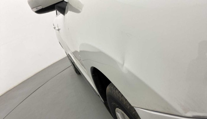 2019 Maruti Baleno DELTA PETROL 1.2, Petrol, Manual, 1,05,614 km, Right fender - Slightly dented