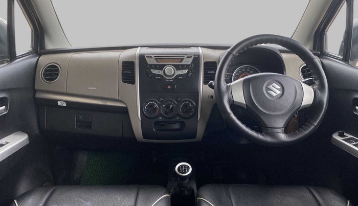 2016 Maruti Wagon R 1.0 VXI, Petrol, Manual, 41,747 km, Dashboard