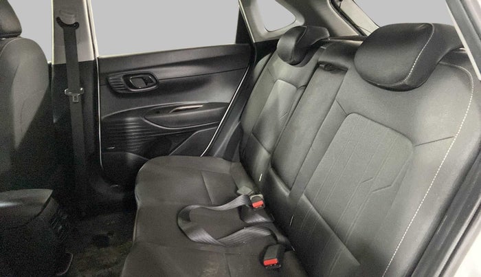 2021 Hyundai NEW I20 ASTA (O) 1.5 CRDI MT, Diesel, Manual, 14,306 km, Right Side Rear Door Cabin