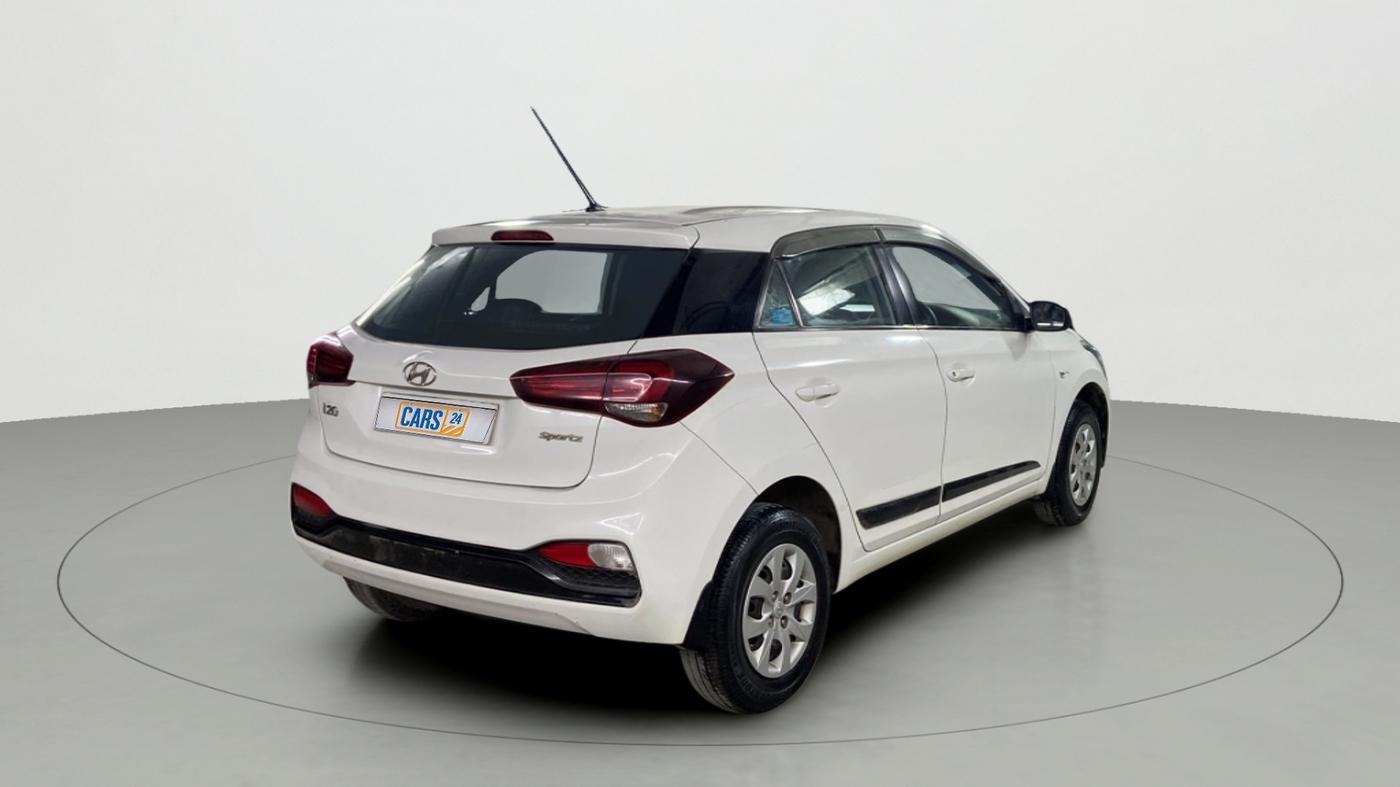 2018 Hyundai Elite i20 MAGNA EXECUTIVE 1.2, Petrol, Manual, 14,362 km, Right Back Diagonal