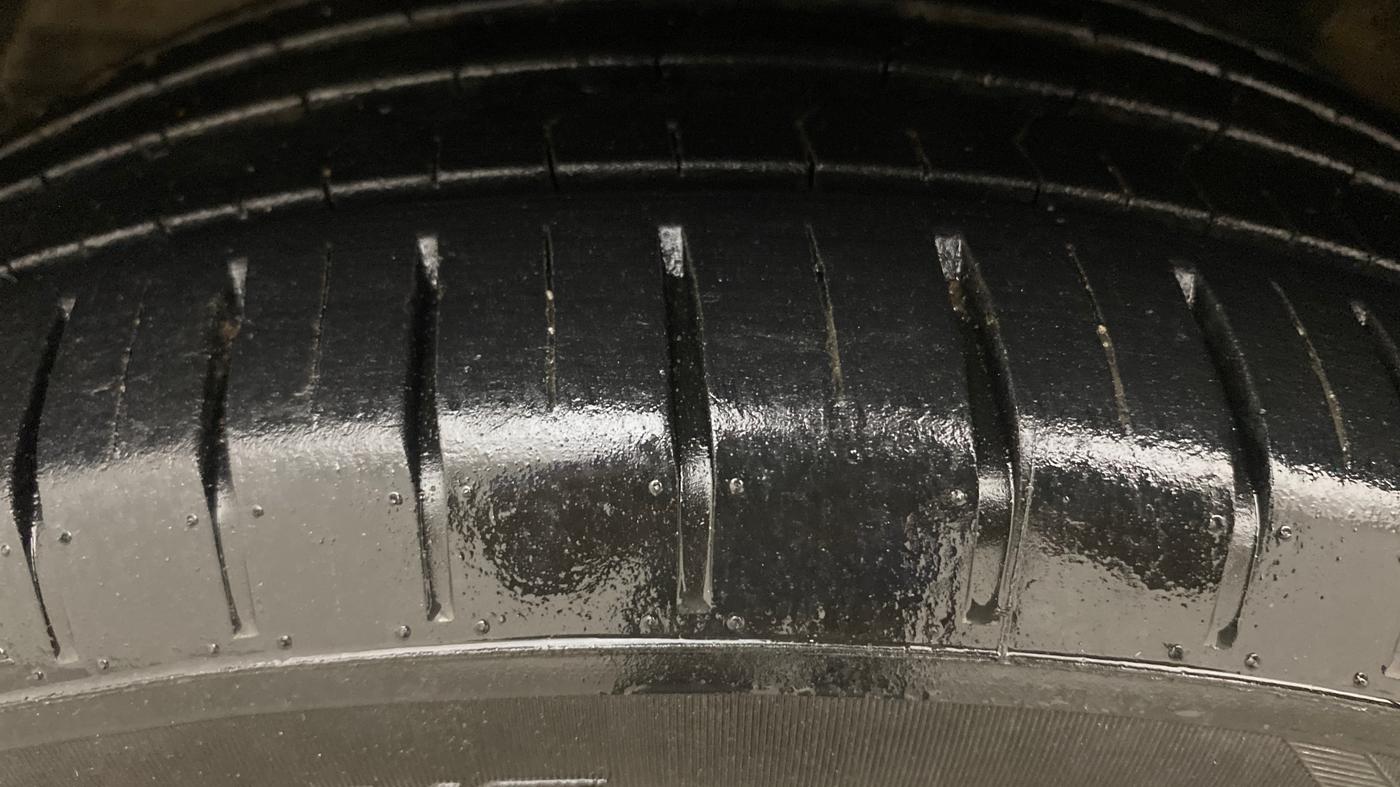 2023 Maruti Baleno ZETA 1.2 AGS, Petrol, Automatic, 91,115 km, Left Front Tyre Tread