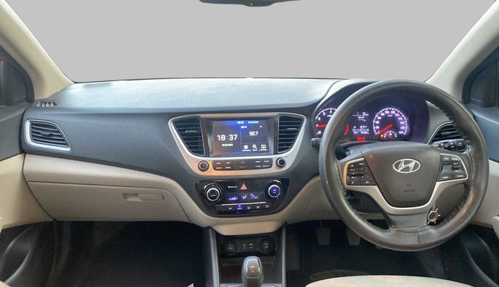 2017 Hyundai Verna 1.6 VTVT SX, Petrol, Manual, 59,476 km, Dashboard