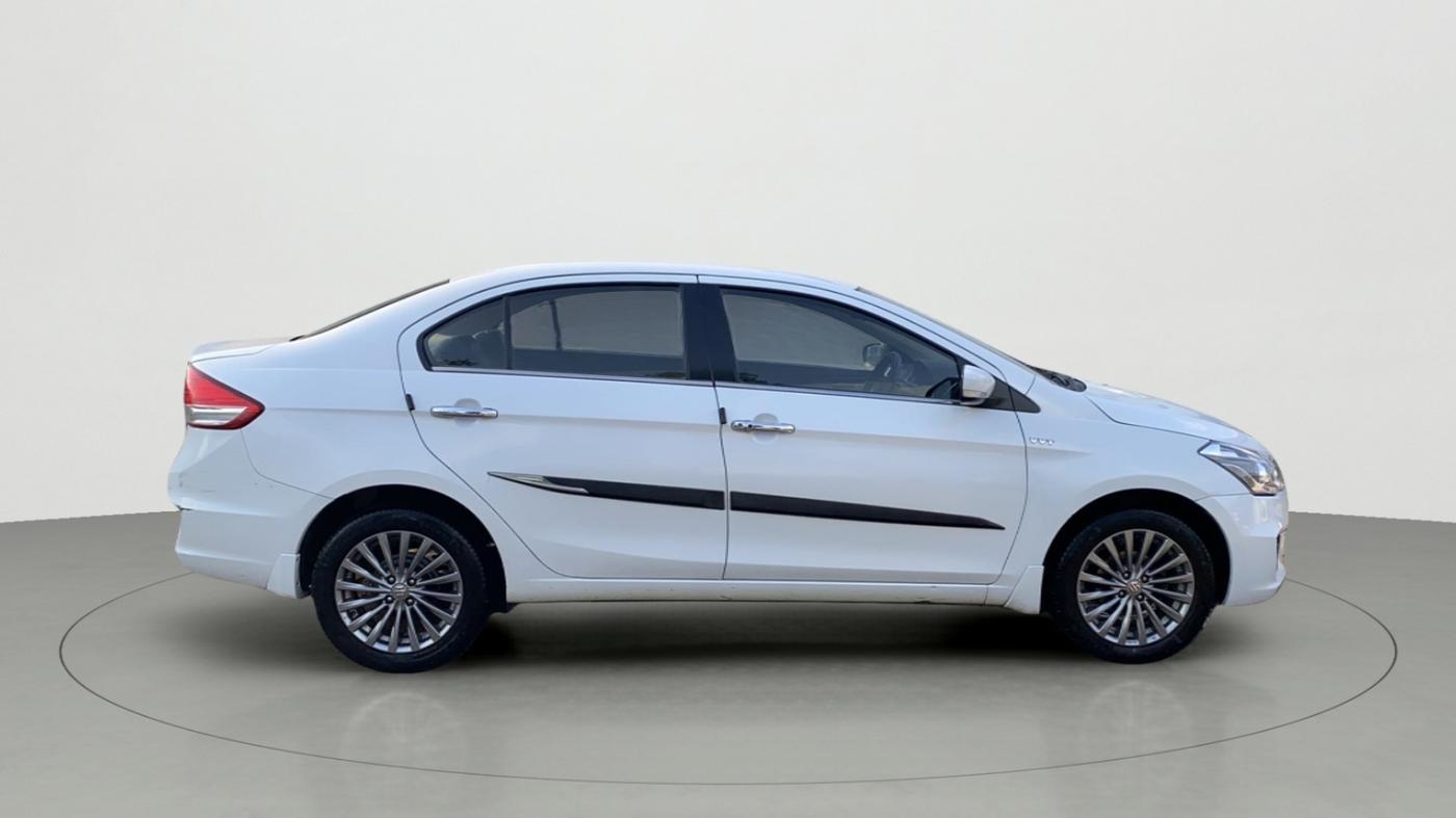 2016 Maruti Ciaz ZXI+, Petrol, Manual, 72,472 km, Right Side View