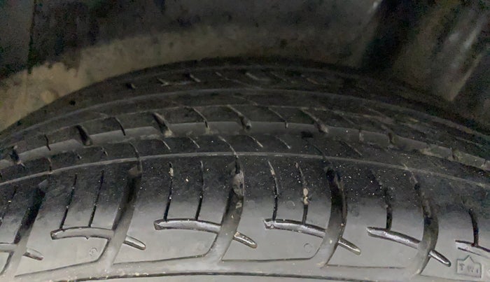 2021 Volkswagen Polo HIGHLINE PLUS 1.0L TSI AT, Petrol, Automatic, 13,390 km, Left Rear Tyre Tread