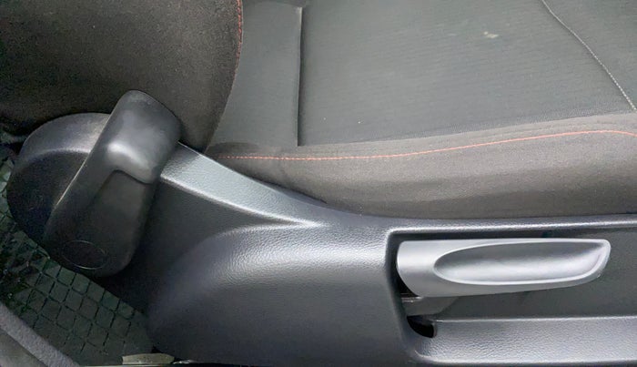 2021 Volkswagen Polo HIGHLINE PLUS 1.0L TSI AT, Petrol, Automatic, 13,390 km, Driver Side Adjustment Panel