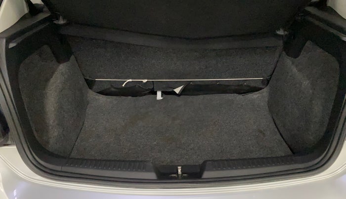 2020 Volkswagen Polo COMFORTLINE PLUS 1.0L MPI, Petrol, Manual, 64,659 km, Boot Inside