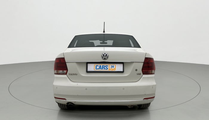 2017 Volkswagen Vento HIGHLINE PLUS 1.2 AT 16 ALLOY, Petrol, Automatic, 41,352 km, Back/Rear