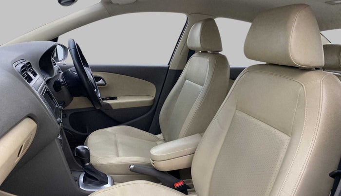 2017 Volkswagen Vento HIGHLINE PLUS 1.2 AT 16 ALLOY, Petrol, Automatic, 41,352 km, Right Side Front Door Cabin