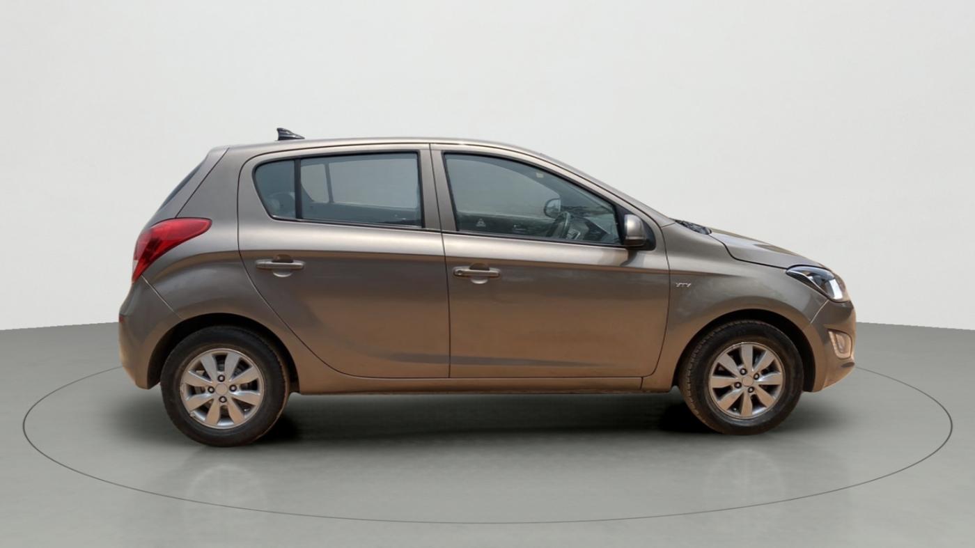 2013 Hyundai i20 SPORTZ 1.2, Petrol, Manual, 40,732 km, Right Side View