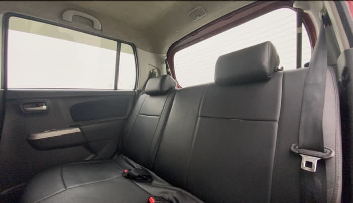 2012 Maruti Wagon R 1.0 VXI, Petrol, Manual, 99,451 km, Right Side Rear Door Cabin