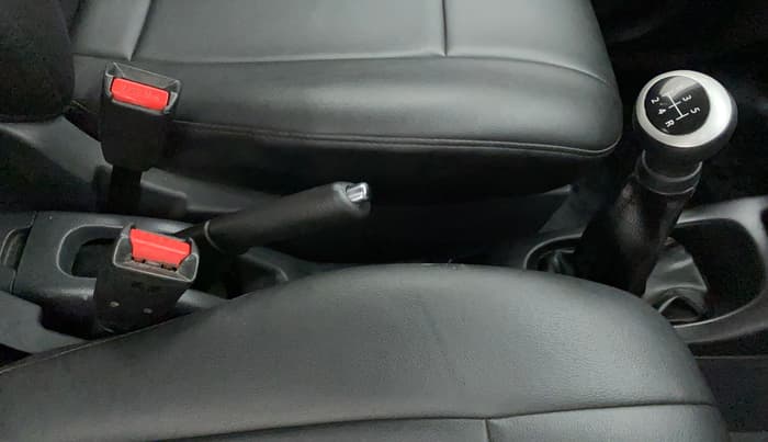 2012 Maruti Wagon R 1.0 VXI, Petrol, Manual, 99,451 km, Gear Lever