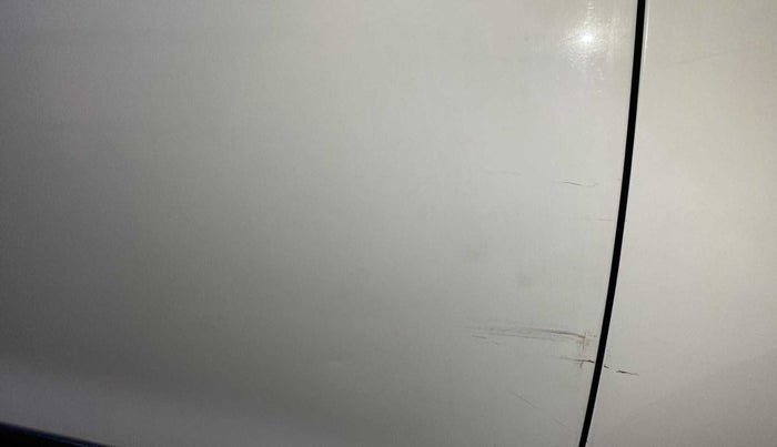 2015 Maruti Wagon R 1.0 VXI, Petrol, Manual, 38,892 km, Driver-side door - Slightly dented