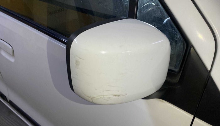 2015 Maruti Wagon R 1.0 VXI, Petrol, Manual, 38,892 km, Right rear-view mirror - Minor scratches