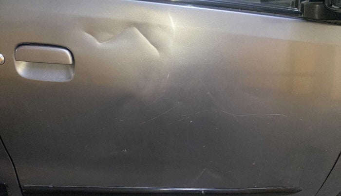 2015 Maruti Wagon R 1.0 VXI, Petrol, Manual, 43,349 km, Driver-side door - Minor scratches